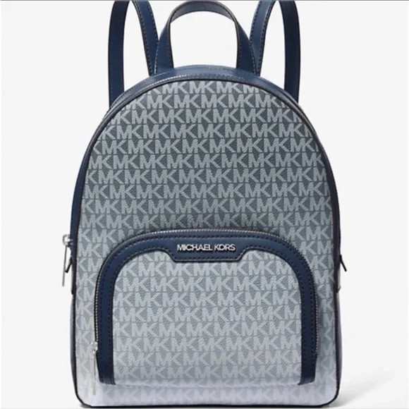 MICHAEL KORS Jaycee Medium Ombré Signature Logo Zip Pocket Backpack
Navy
NWT - Picture 5 of 15